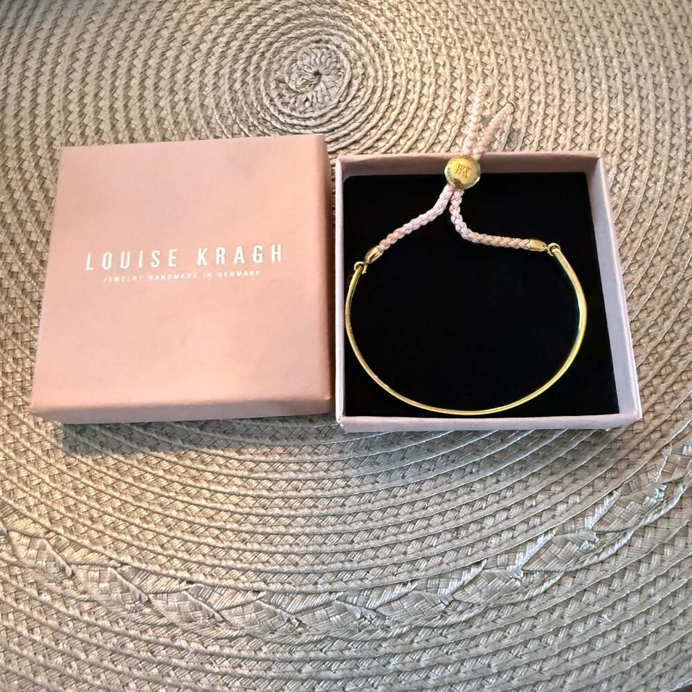 Monica Vinader Fiji Friendship Bracelet in 18ct Gold Vermeil - Ballet Pink